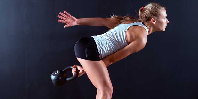 Swing con Kettlebell Swing con Kettlebell
