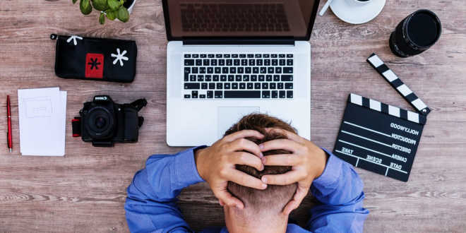 Esaurimento causato dallo stress Esaurimento causato dallo stress