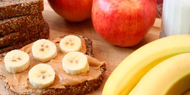 Burro di arachidi per una merenda sana