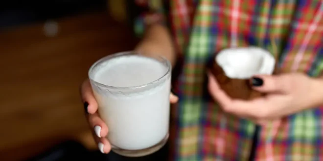 Latte di cocco – Cos’è, Proprietà e Benefici