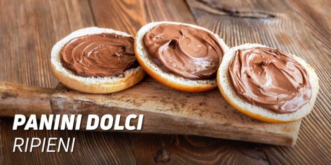 Panini Dolci Ripieni di Cioccolato