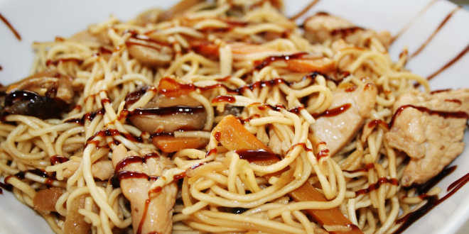 Shirataki di Konjac e Verdure al Wok