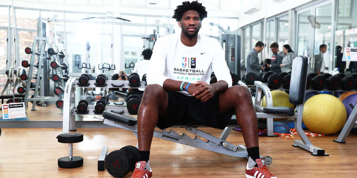 Come può un centro del basket diventare più forte?