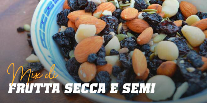 Mix di Frutti Secchi e Semi