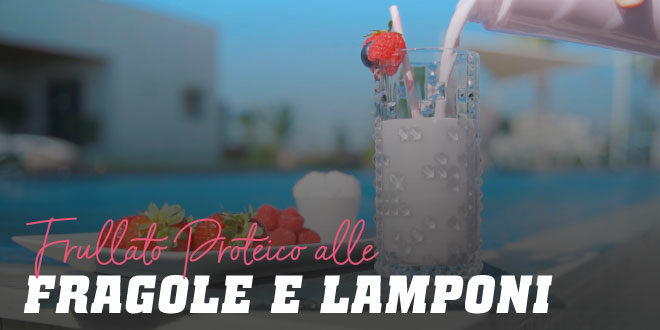 Frullato Proteico di Fragole e Lamponi
