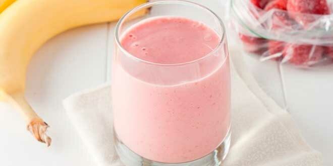 Frullato alla Banana e Fragole Frullato alla Banana e Fragole