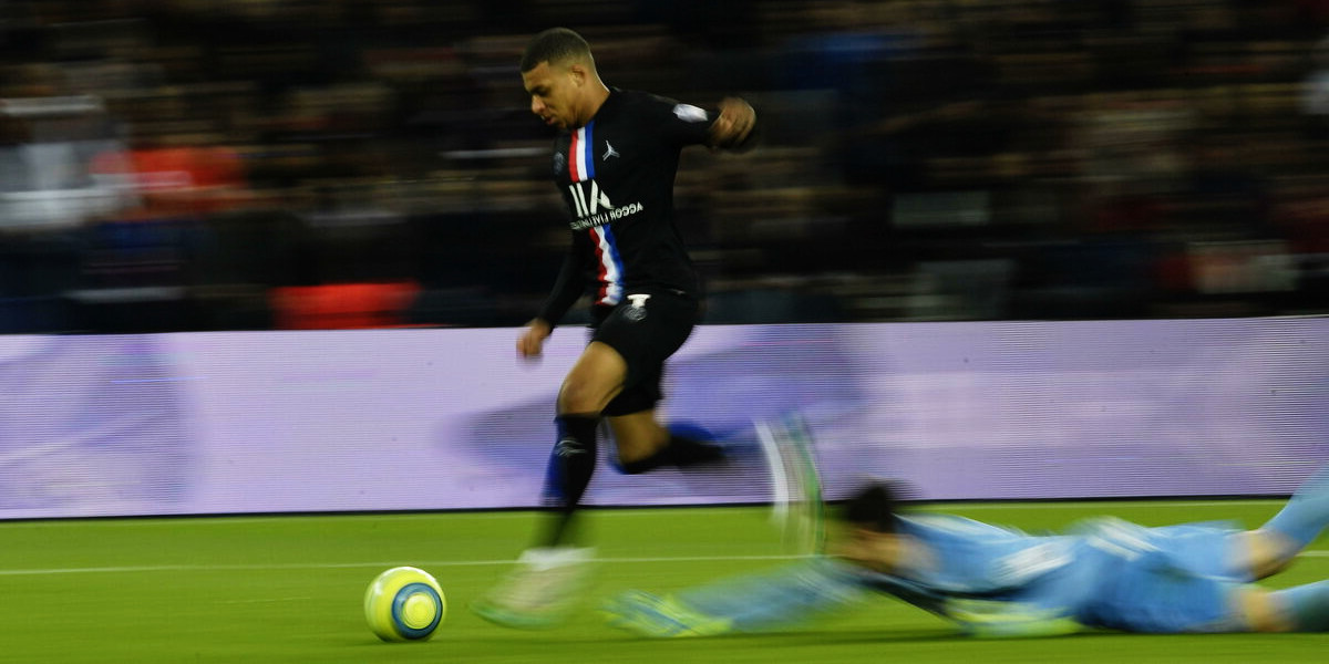 Forza e Accelerazione nel Calcio Forza e Accelerazione nel Calcio