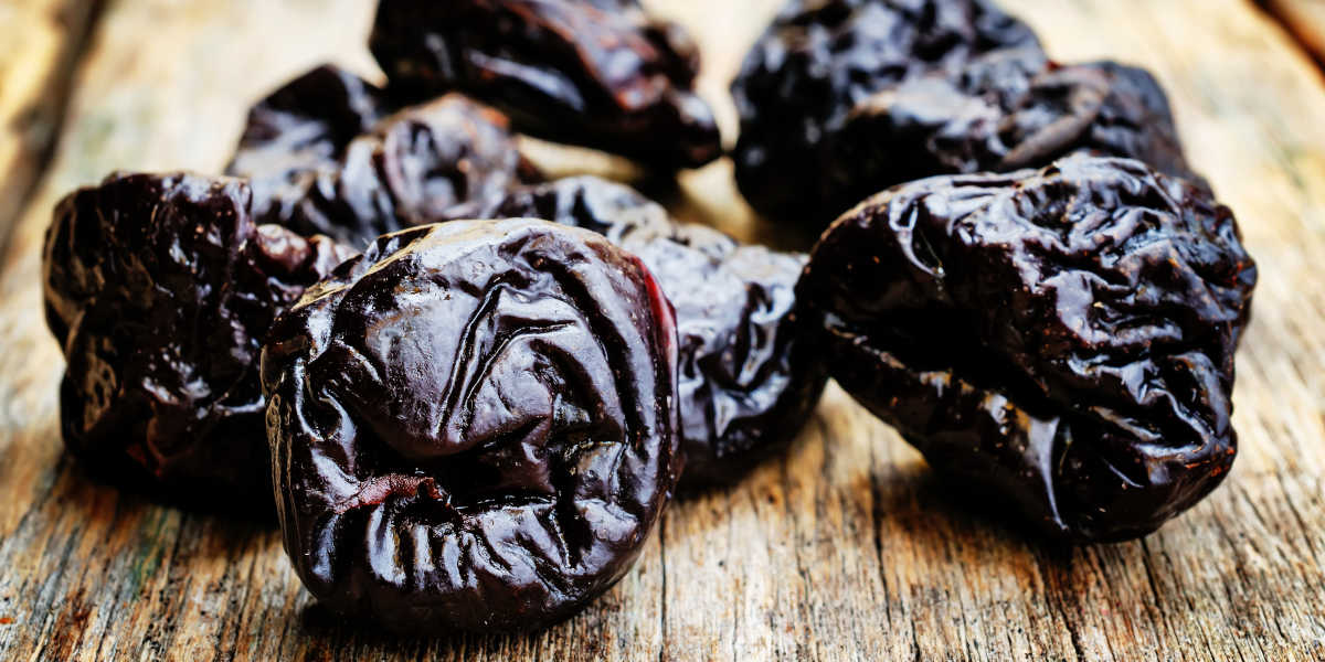 Alimenti ricchi di Potassio Prugne Secche Alimenti ricchi di Potassio Prugne Secche