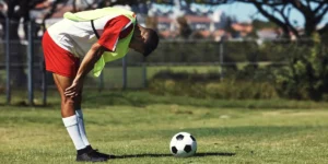 Lesione agli Ischiocrurali nel Calcio: Prevenzione e Trattamento