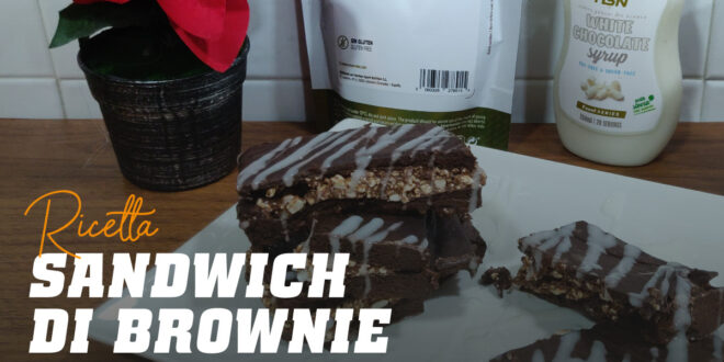 Sandwich di Brownie: la Merenda Perfetta Sandwich di Brownie: la Merenda Perfetta