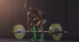 Come fare lo stacco da terra in modo efficace