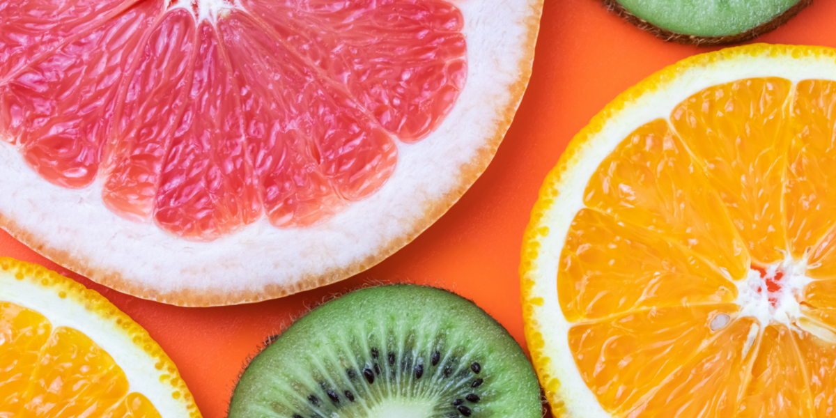 Quali alimenti assumere per rafforzare il sistema immunitario Quali alimenti assumere per rafforzare il sistema immunitario