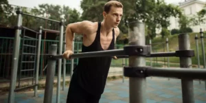 Dip per Pettorali. Lavora a fondo i tuoi pettorali!