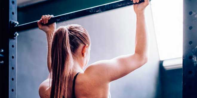 Benefici dell'Allenamento con i Pesi Benefici dell'Allenamento con i Pesi