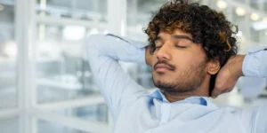 I sintomi dell'eccesso di vitamina B12 e come evitarli