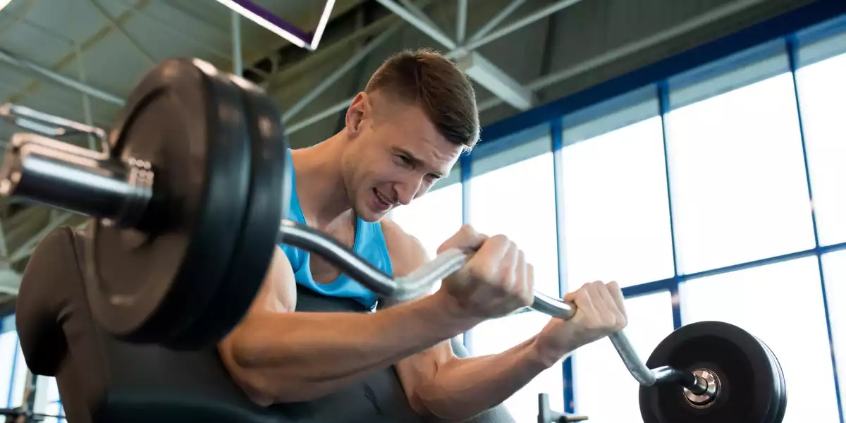 Esercizio per i Bicipiti