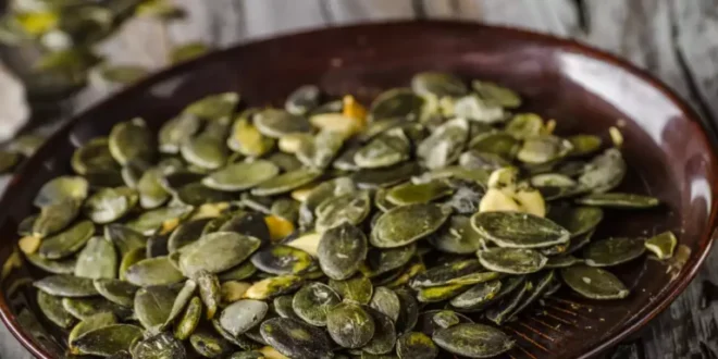 Proprietà dei semi di zucca e come assumerli