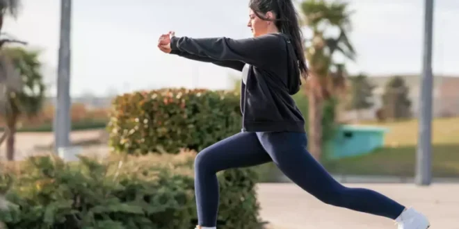 Come fare gli affondi o lunges Come fare gli affondi o lunges