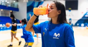 Come influenzano i viaggi il rendimento e la nutrizione sportiva nel basket