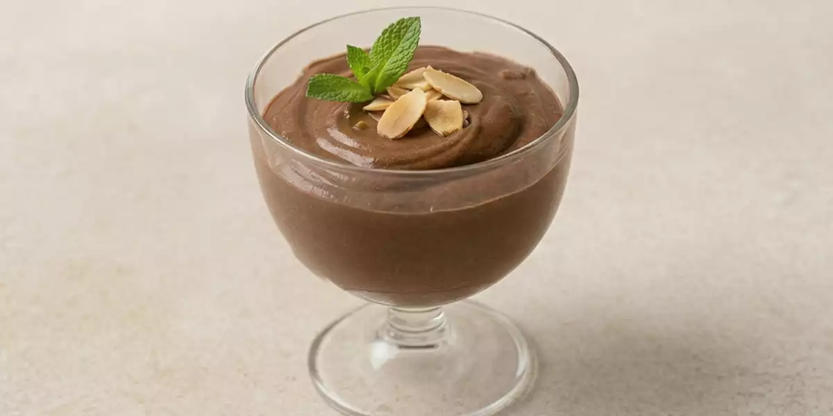 Mousse cremosa al «Golden Chocolate»
