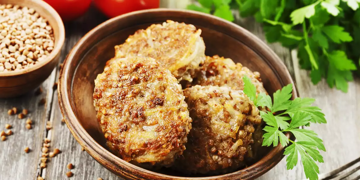 Crocchette vegane di quinoa Crocchette vegane di quinoa